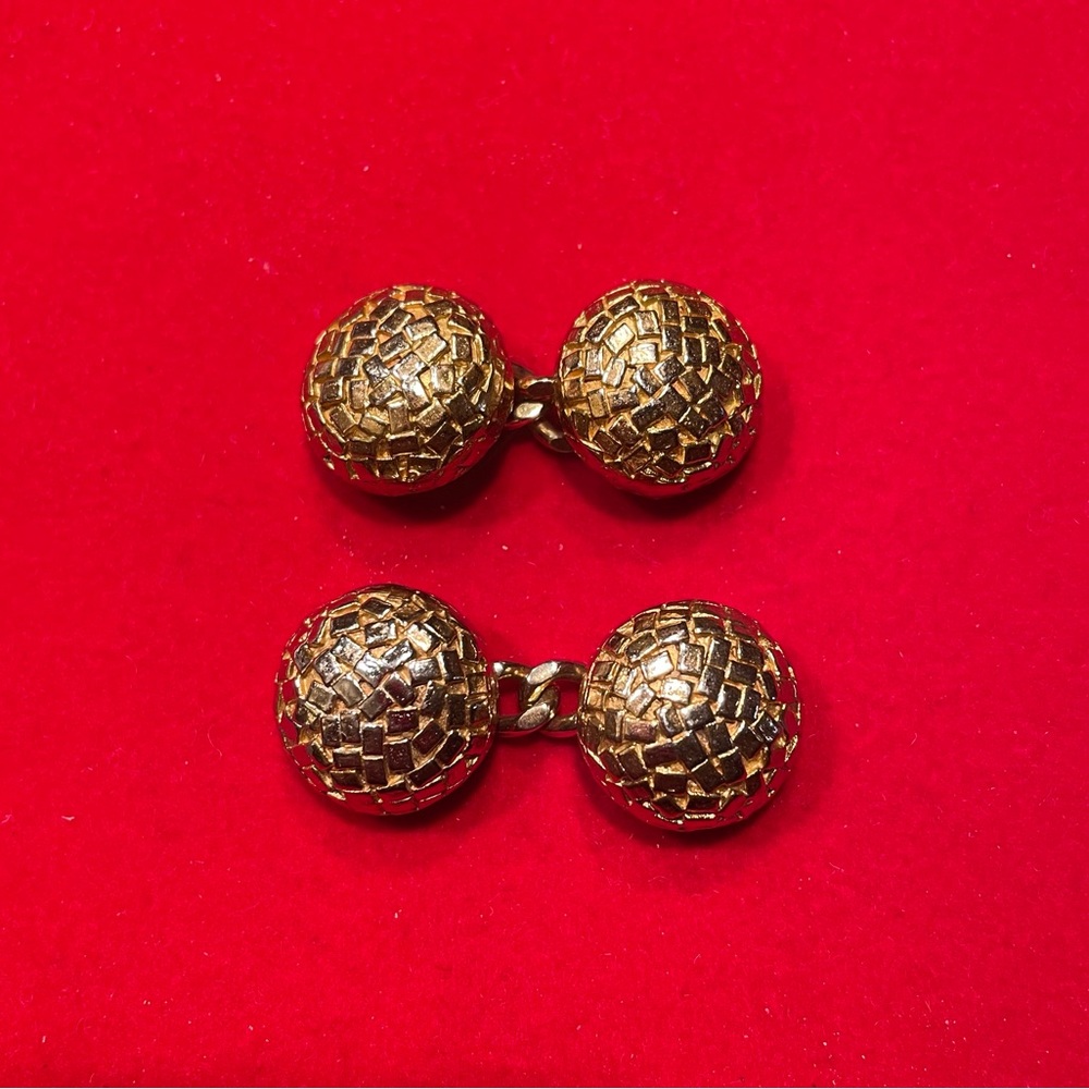 Elegant Gold-plated Woven Cuff Links